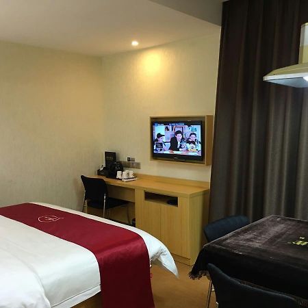 Thank Inn Chain Hotel Hunan Changsha Furong District Railway Station Екстериор снимка